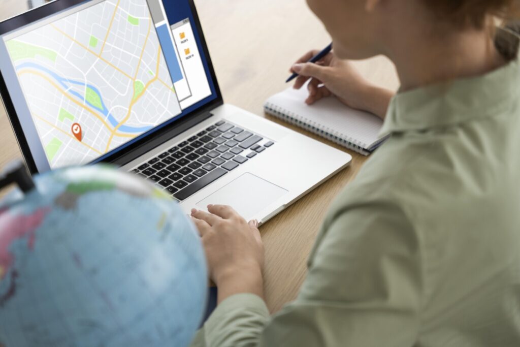 Location solves everything: how geoanalytics helps to open points that ...